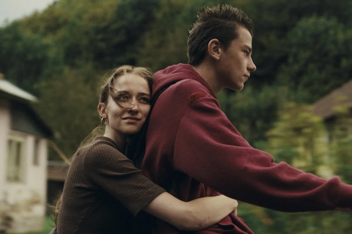 Prenikavý debut Hore je nebo, v doline som ja Kataríny Gramatovej je v kinách